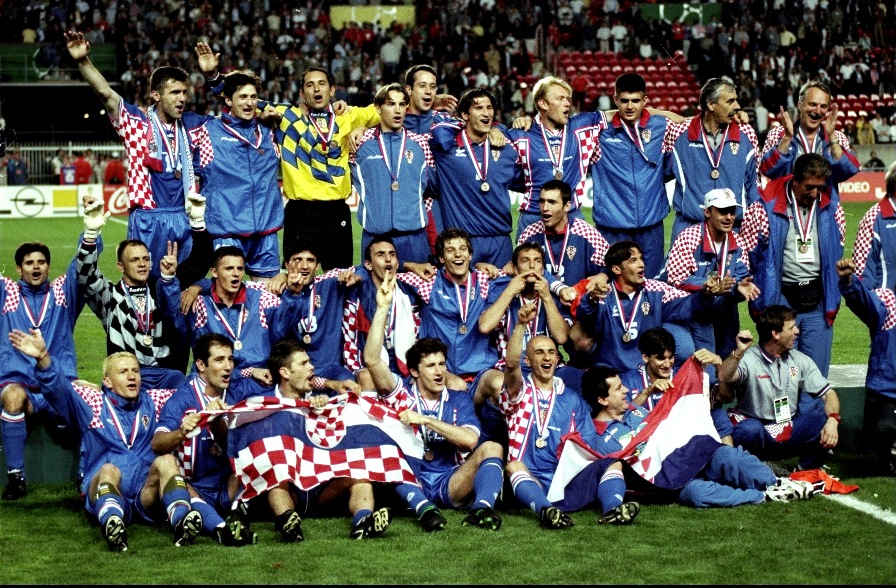 Франция чемпион по футболу какие годы. Сборная Хорватии 1998. Сборная Хорватии ЧМ 1998. Franciya футбол сборная 1998.